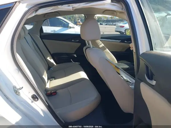 2HGFC2F56JH506575 2018 HONDA CIVIC - Image 8