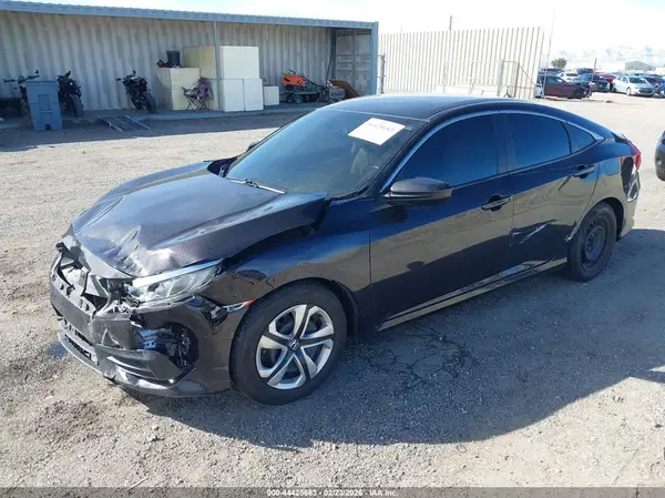 2HGFC2F56JH507306 2018 HONDA CIVIC - Image 2