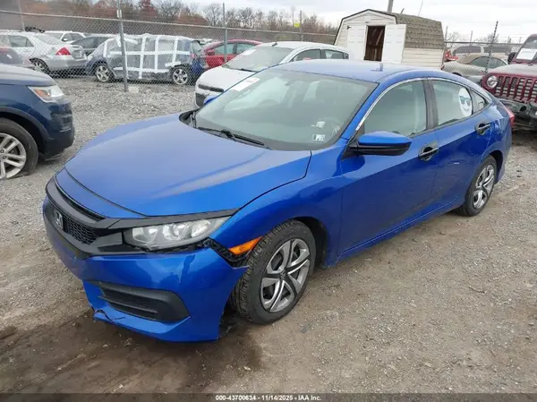 2HGFC2F56JH508438 2018 HONDA CIVIC - Image 2