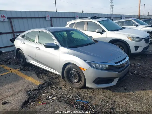 2HGFC2F56JH516877 2018 HONDA CIVIC - Image 1