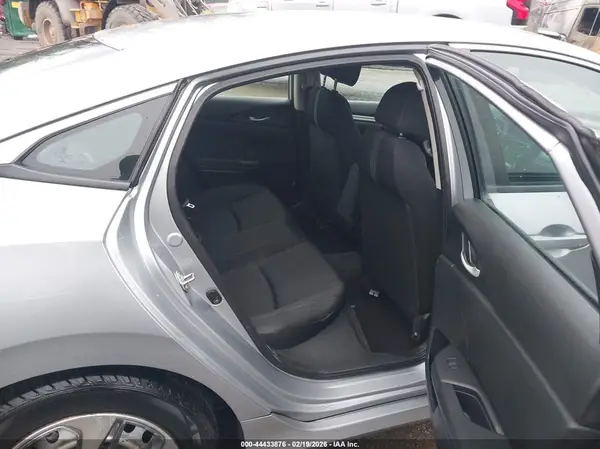 2HGFC2F56JH519620 2018 HONDA CIVIC - Image 8