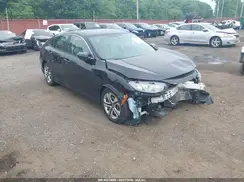 2HGFC2F56JH521867 2018 HONDA CIVIC