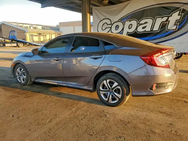 2HGFC2F56JH526065 2018 HONDA CIVIC - Image 2