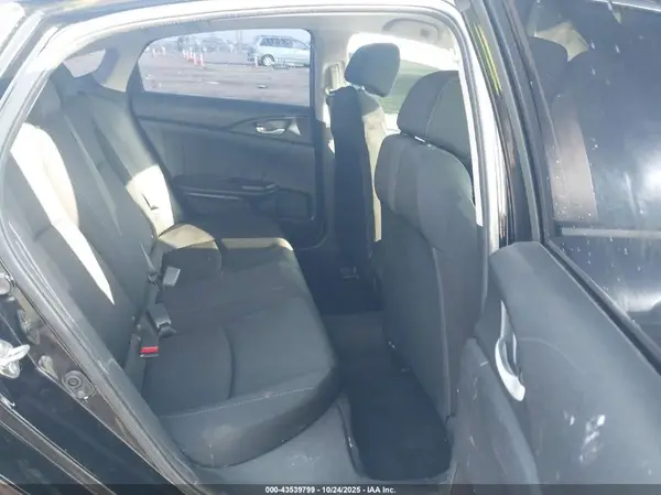 2HGFC2F56JH535557 2018 HONDA CIVIC - Image 8