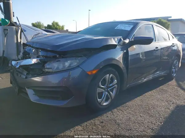 2HGFC2F56JH536062 2018 HONDA CIVIC - Image 2