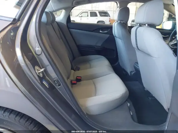 2HGFC2F56JH537163 2018 HONDA CIVIC - Image 8