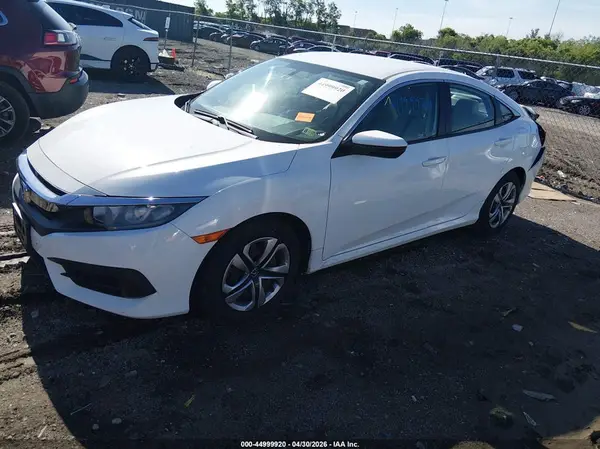 2HGFC2F56JH540953 2018 HONDA CIVIC - Image 2