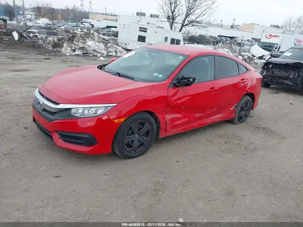 2HGFC2F56JH541682 2018 HONDA CIVIC - Image 2