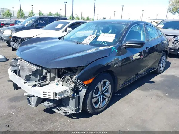 2HGFC2F56JH548227 2018 HONDA CIVIC - Image 2
