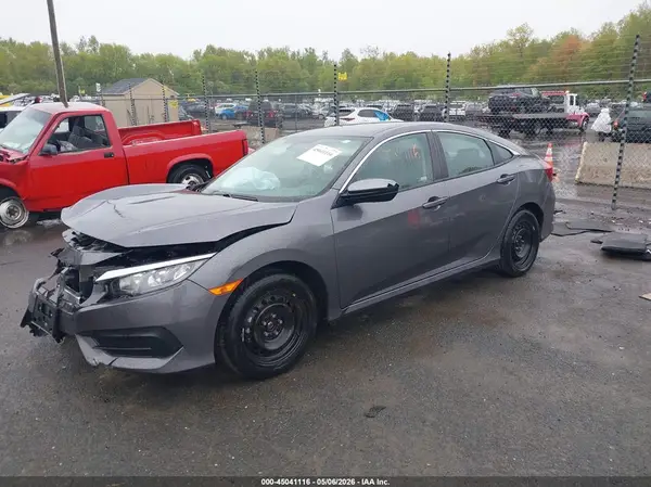 2HGFC2F56JH560491 2018 HONDA CIVIC - Image 2