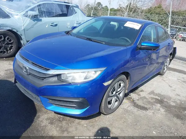 2HGFC2F56JH561835 2018 HONDA CIVIC - Image 2