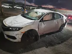 2HGFC2F56JH565108 2018 HONDA CIVIC