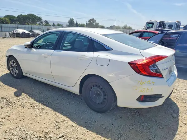 2HGFC2F56JH566405 2018 HONDA CIVIC - Image 2