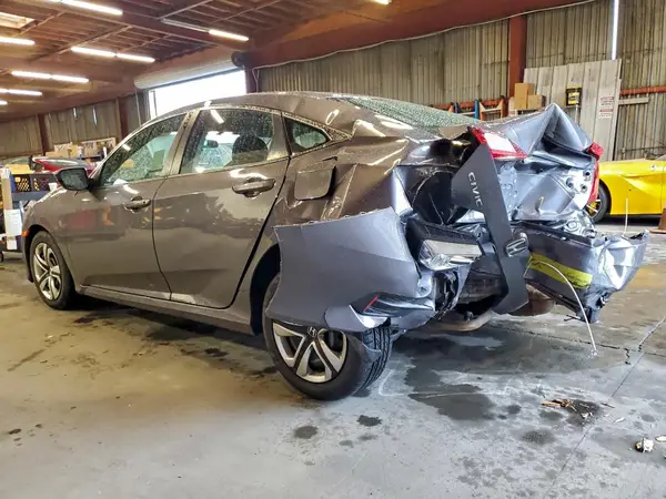 2HGFC2F56JH569109 2018 HONDA CIVIC - Image 2