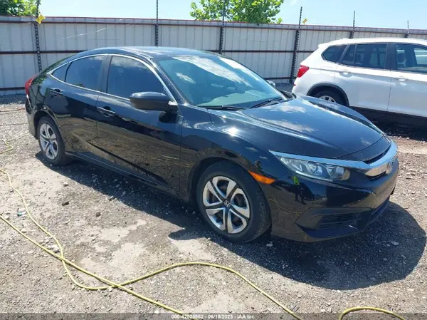2HGFC2F56JH583589 2018 HONDA CIVIC - Image 1