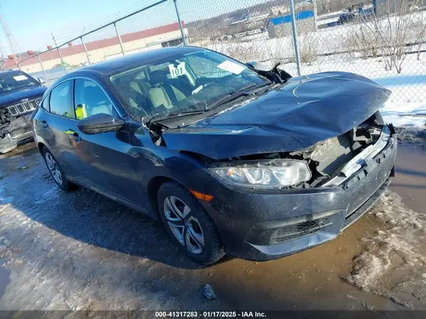 2HGFC2F56JH584970 2018 HONDA CIVIC - Image 1