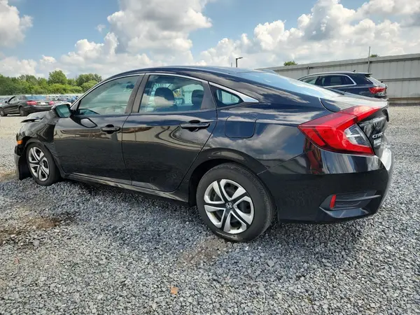 2HGFC2F56JH585732 2018 HONDA CIVIC - Image 2