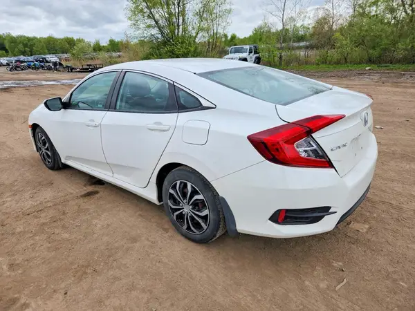 2HGFC2F56JH591840 2018 HONDA CIVIC - Image 2
