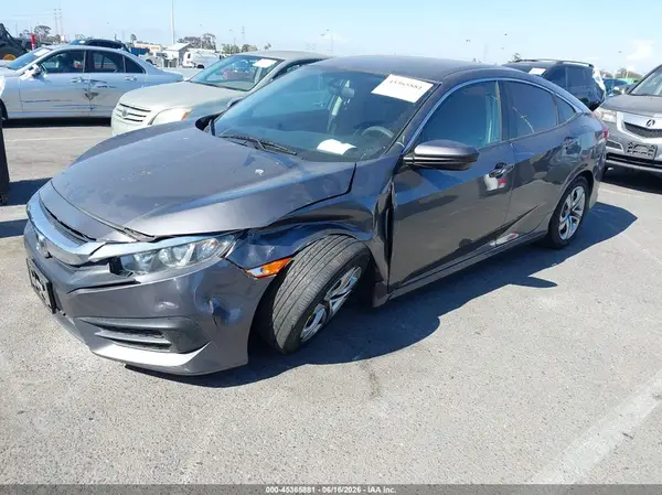 2HGFC2F56JH598481 2018 HONDA CIVIC - Image 2