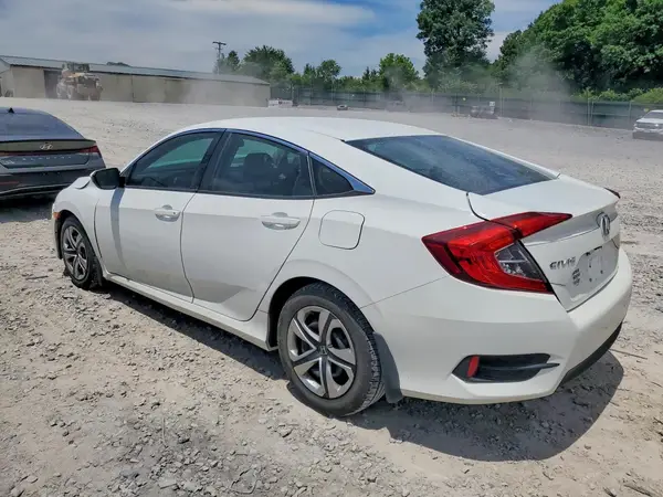 2HGFC2F56JH600620 2018 HONDA CIVIC - Image 2