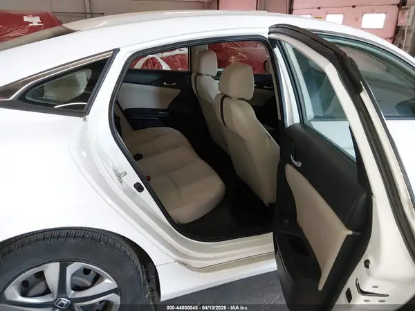 2HGFC2F56JH601718 2018 HONDA CIVIC - Image 8