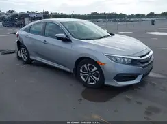 2HGFC2F56JH602061 2018 HONDA CIVIC