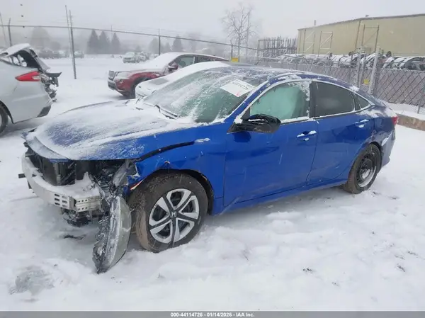 2HGFC2F56JH604103 2018 HONDA CIVIC - Image 2