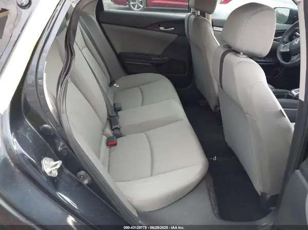 2HGFC2F56JH606773 2018 HONDA CIVIC - Image 8