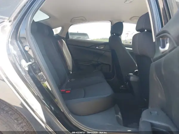 2HGFC2F57HH534024 2017 HONDA CIVIC - Image 8