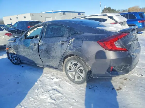 2HGFC2F57JH002522 2018 HONDA CIVIC - Image 2