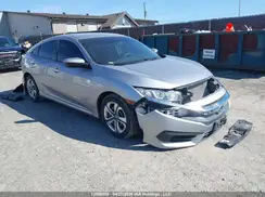 2HGFC2F57JH005551 2018 HONDA CIVIC