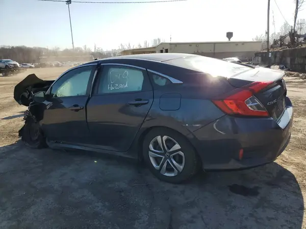 2HGFC2F57JH511414 2018 HONDA CIVIC - Image 2