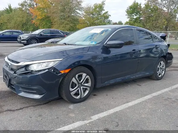 2HGFC2F57JH526379 2018 HONDA CIVIC - Image 2