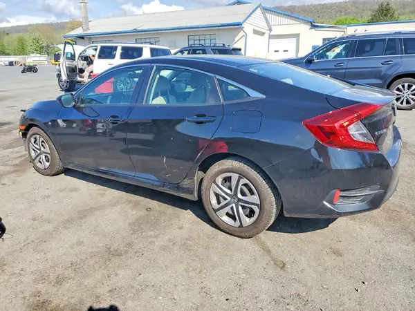 2HGFC2F57JH529086 2018 HONDA CIVIC - Image 2