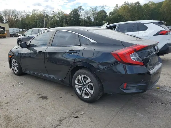 2HGFC2F57JH530769 2018 HONDA CIVIC - Image 2