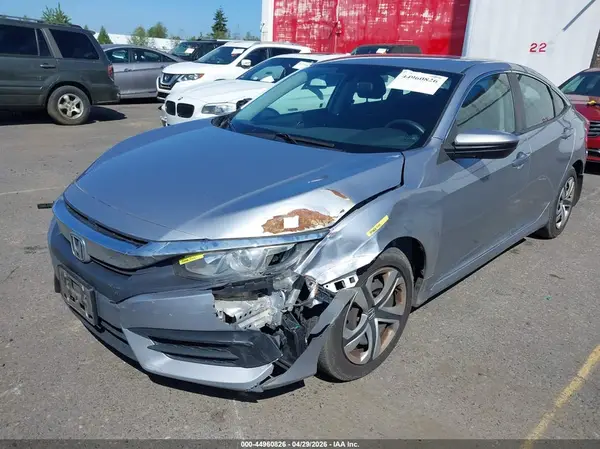 2HGFC2F57JH538029 2018 HONDA CIVIC - Image 2