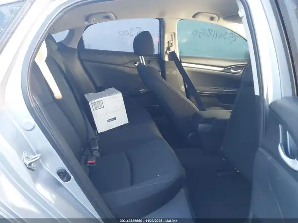 2HGFC2F57JH550505 2018 HONDA CIVIC - Image 8