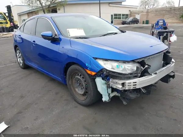2HGFC2F57JH558877 2018 HONDA CIVIC - Image 1