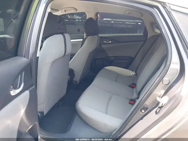 2HGFC2F57JH559897 2018 HONDA CIVIC - Image 8