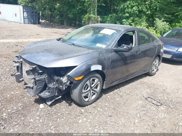 2HGFC2F57JH565182 2018 HONDA CIVIC - Image 2