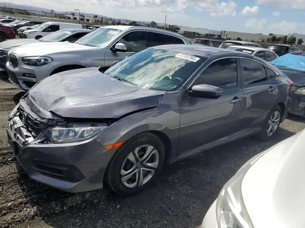 2HGFC2F57JH568020 2018 HONDA CIVIC - Image 1