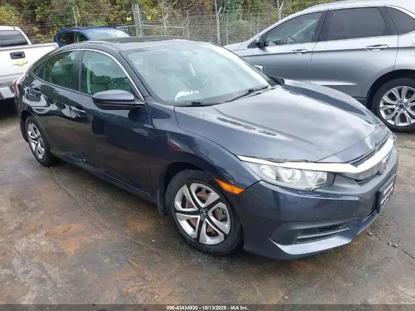 2HGFC2F57JH579356 2018 HONDA CIVIC - Image 1