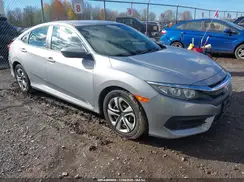 2HGFC2F57JH582516 2018 HONDA CIVIC