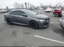 2HGFC2F57JH585481 2018 HONDA CIVIC