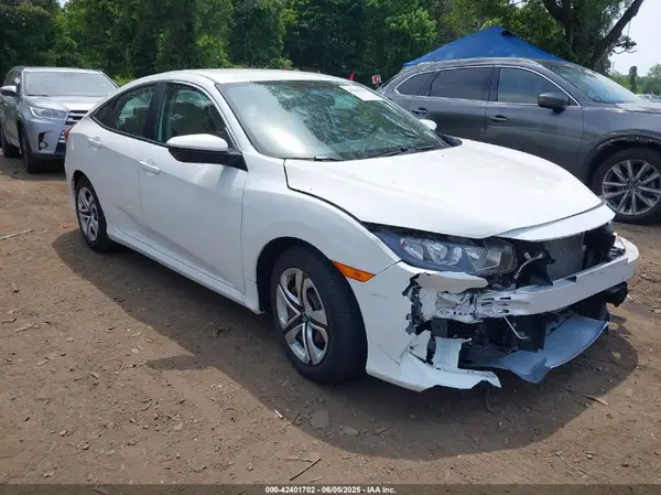 2HGFC2F57JH586694 2018 HONDA CIVIC - Image 1