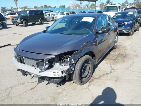 2HGFC2F57JH587814 2018 HONDA CIVIC - Image 2