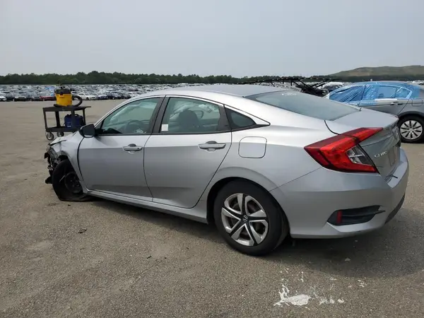 2HGFC2F57JH592303 2018 HONDA CIVIC - Image 2