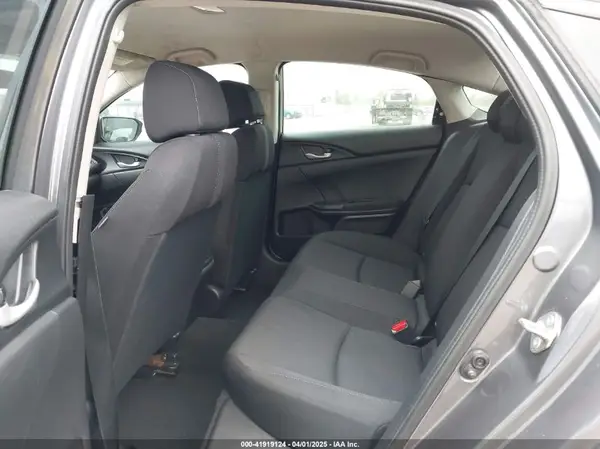 2HGFC2F57JH592883 2018 HONDA CIVIC - Image 8