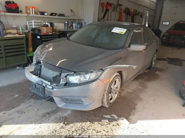 2HGFC2F57JH599476 2018 HONDA CIVIC - Image 2