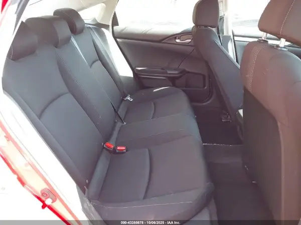 2HGFC2F57JH600982 2018 HONDA CIVIC - Image 8